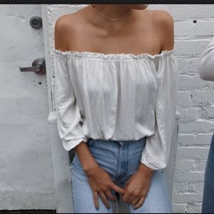 Brandy Melville off the shoulder top